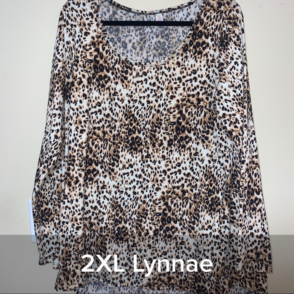 LuLaRoe Leopard Lynnae Long Sleeve Top